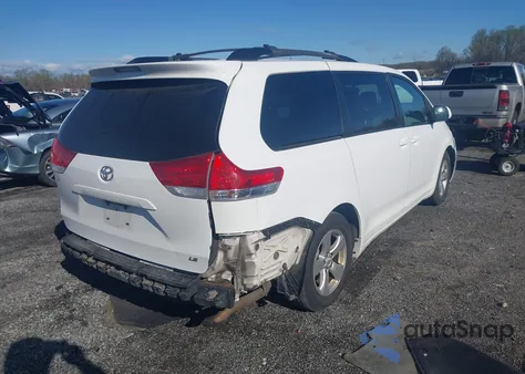 2012 Toyota Sienna Le V6 8 Passenger из США, поврежденный, VIN 5TDKK3DC0CS206512